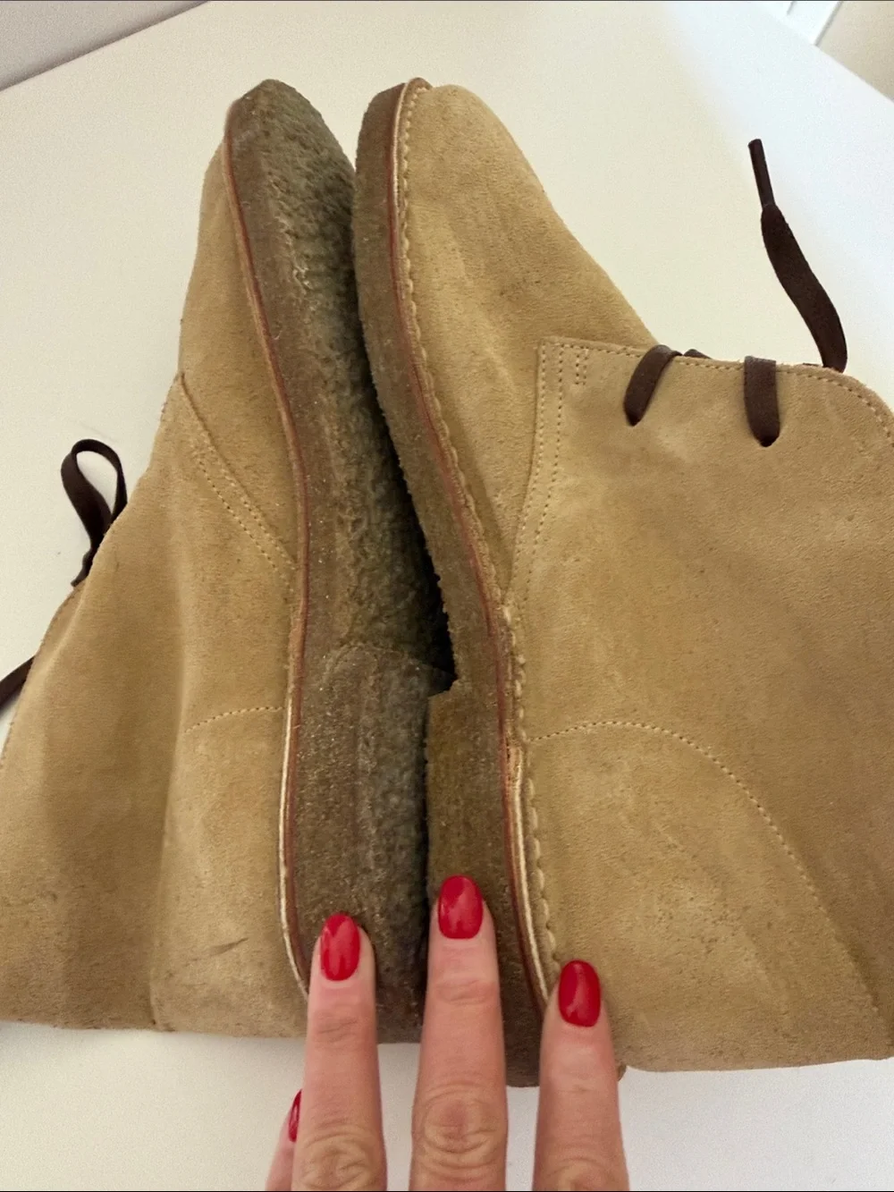 Todd Snyder Men's Tan Suede Lace-Up Chukka Boots Sz 9.5.  New/Flawed. Tub9